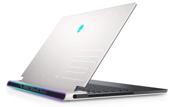 Alienware x15 R2 and x17 R2, 15" and 17" gaming laptops